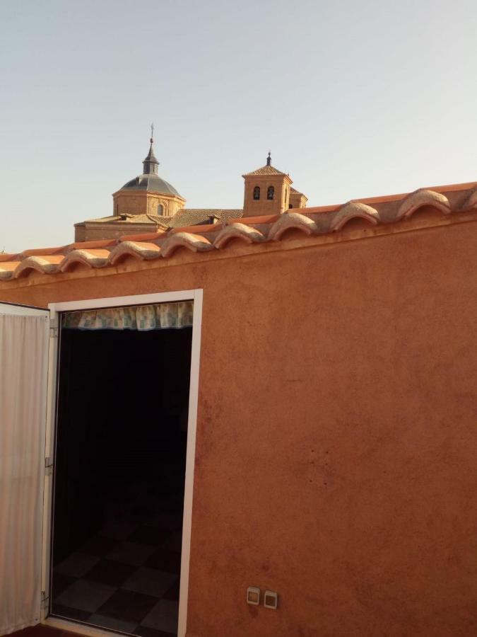 Apartamento Turistico Antigua Universidad Almagro Ngoại thất bức ảnh