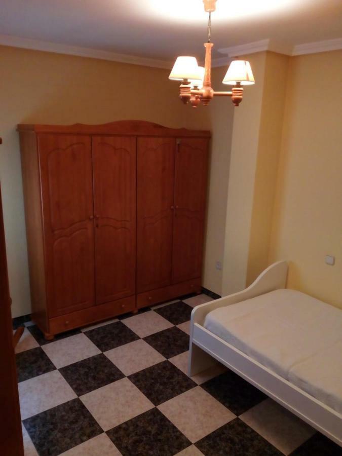 Apartamento Turistico Antigua Universidad Almagro Ngoại thất bức ảnh